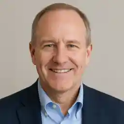 Portrait of Mark Jensen from Brisbane, Queensland, sharing his experience as an Australian player at a trusted online casino. Represents authentic real-player feedback from Australia’s gaming community.